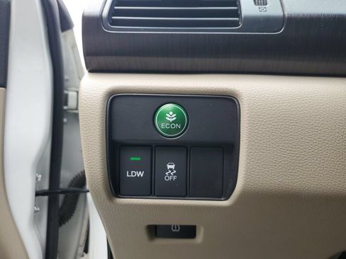 Used 2014 Honda Accord EX-L image 30