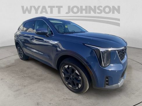 Used 2026 Kia Sorento S AWD/4WD image 13
