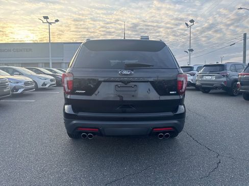 Used 2019 Ford Explorer Sport image 14
