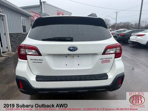 Used 2019 Subaru Outback 2.5i image 5