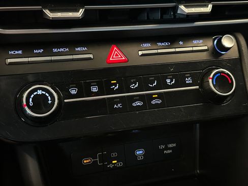 Used 2025 Hyundai Sonata SE FWD image 15