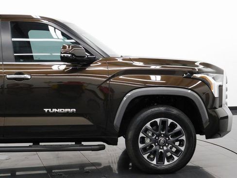Used 2025 Toyota Tundra Limited image 16