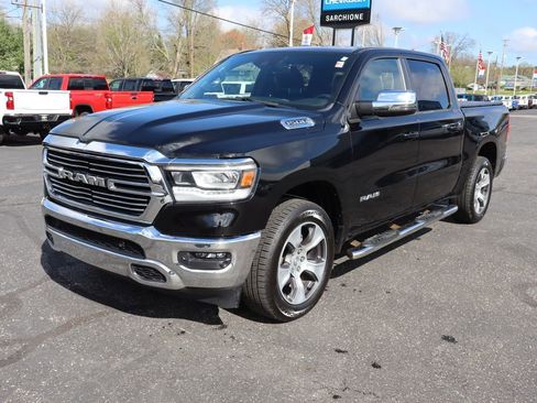 Used 2023 RAM 1500 Laramie AWD/4WD image 37
