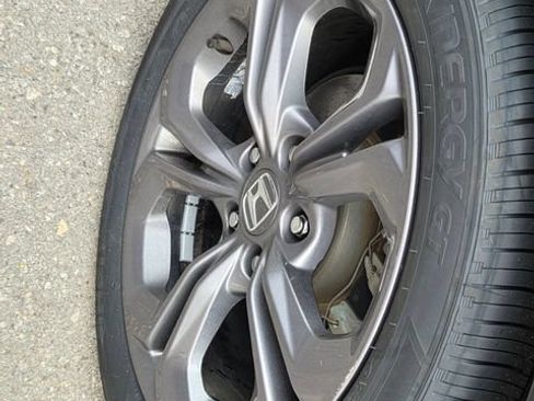 Certified 2023 Honda Accord EX image 9