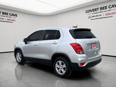 Used 2020 Chevrolet Trax LS w/ Tint and Cruise Package image 6