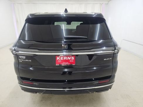 Used 2025 Buick Enclave Avenir w/ Super Cruise Package AWD/4WD image 16