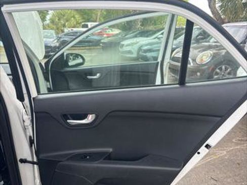 Used 2022 Kia Rio S w/ Option Group 015 image 18
