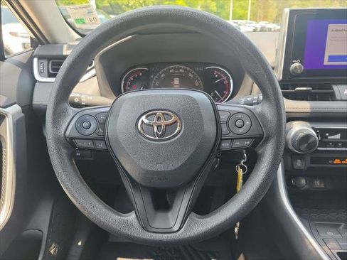 Certified 2023 Toyota RAV4 LE FWD image 23