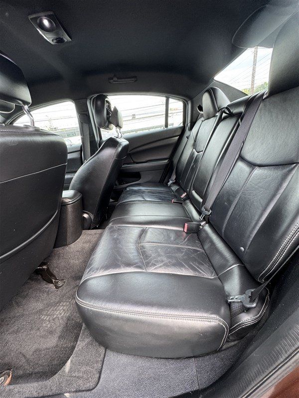 Used 2013 Chrysler 200 Limited FWD image 12