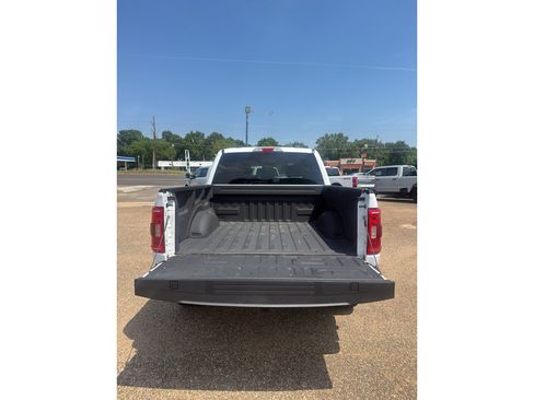 Used 2022 Ford F150 XLT w/ Equipment Group 301A Mid AWD/4WD image 27