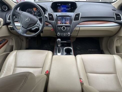 Used 2016 Acura RDX AWD w/ Technology Package image 4