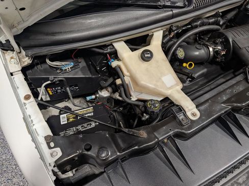 Used 2012 Chevrolet Express 1500 w/ Power Package image 9