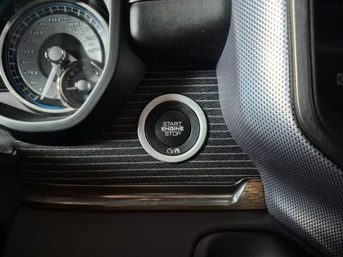 Used 2021 RAM 1500 Limited AWD/4WD image 23
