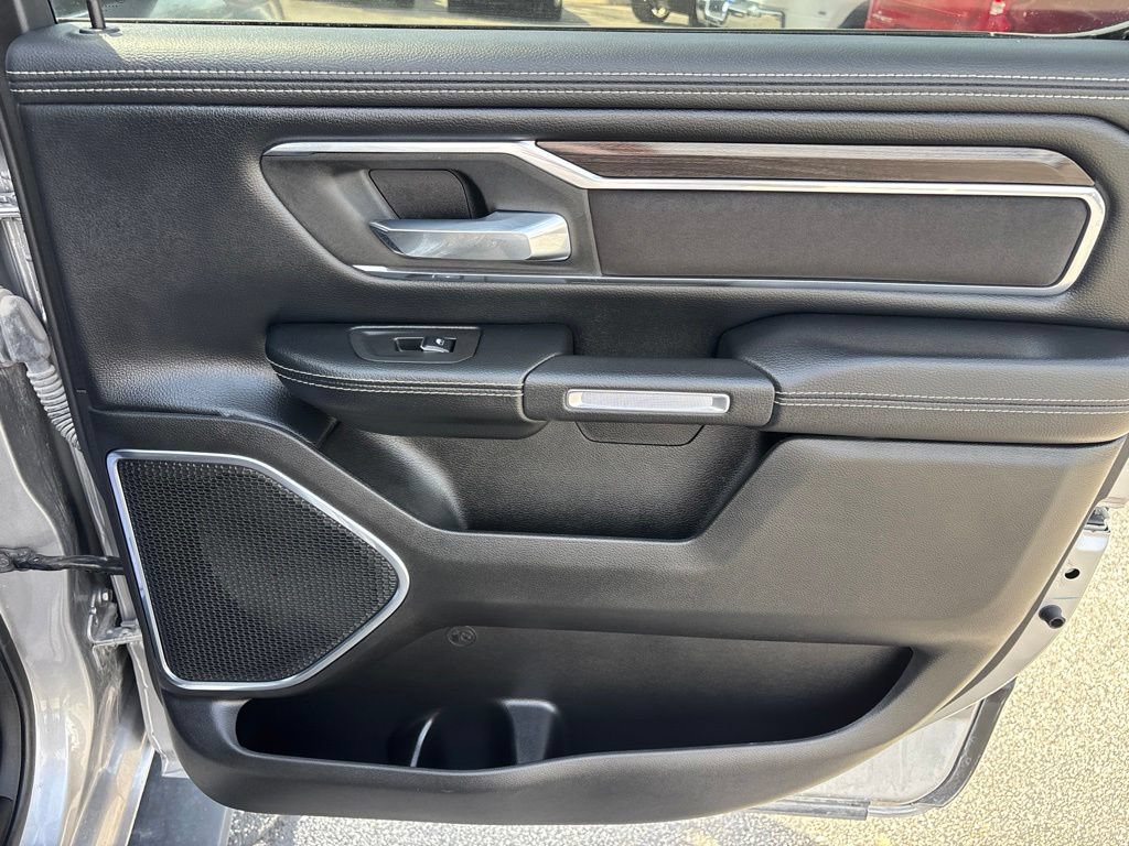 Used 2025 RAM 1500 Laramie AWD/4WD image 45