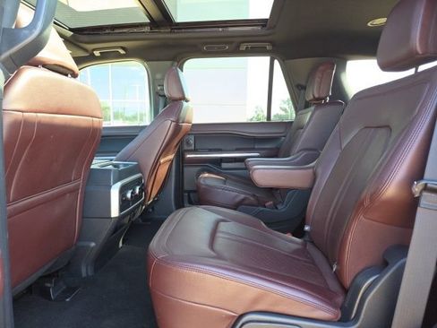 Used 2024 Ford Expedition Limited RWD image 26