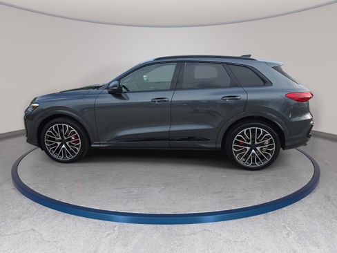 New 2026 Audi SQ5 Premium Plus AWD/4WD image 8