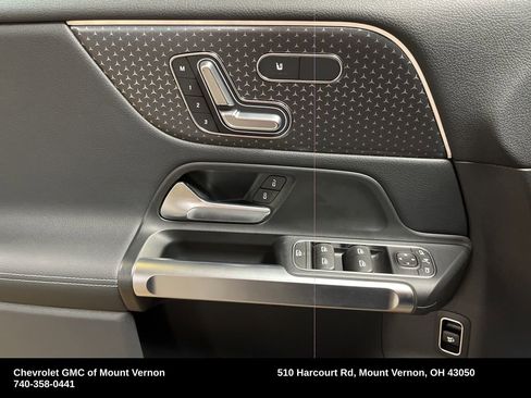 Used 2024 Mercedes-Benz EQB 250+ image 25