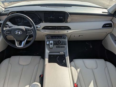 Used 2021 Hyundai Palisade SEL w/ Premium Package FWD image 17