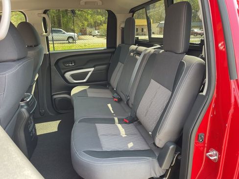 Certified 2024 Nissan Titan SV w/ SV Convenience Package image 20