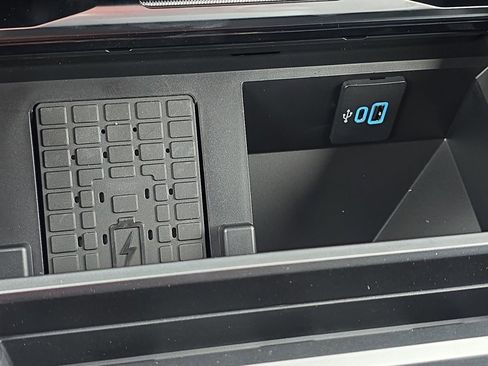 New 2026 Ford F250 Platinum image 29