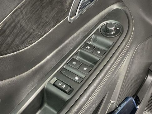 Used 2016 Buick Encore FWD image 17