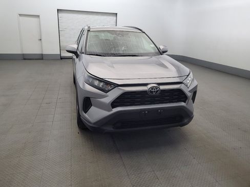 Used 2021 Toyota RAV4 LE FWD image 14