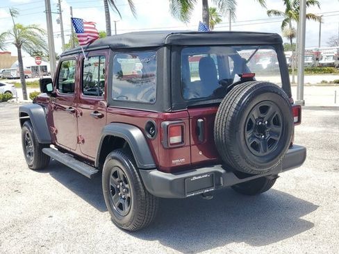 Certified 2021 Jeep Wrangler Unlimited Sport AWD/4WD image 5