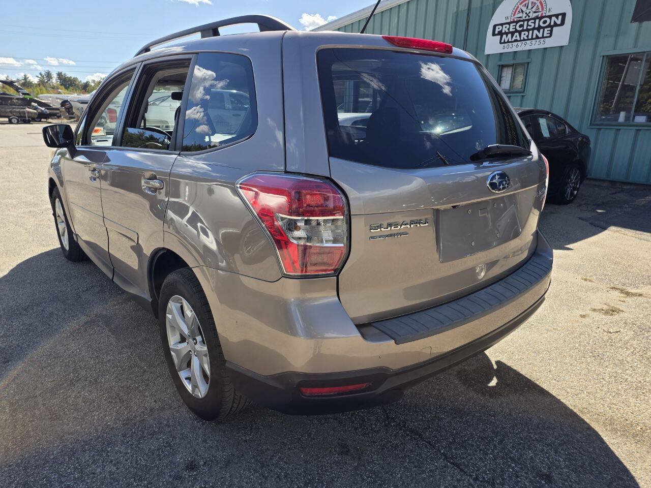 Used 2014 Subaru Forester 2.5i Premium w/ All-Weather Package AWD/4WD image 12
