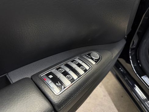 Used 2007 Mercedes-Benz S 550 image 14