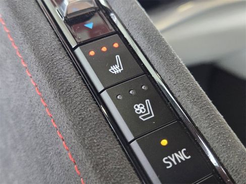 Used 2023 Chevrolet Corvette Stingray image 28