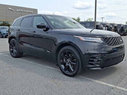 Used 2023 Land Rover Range Rover Velar R-Dynamic S AWD/4WD image 6