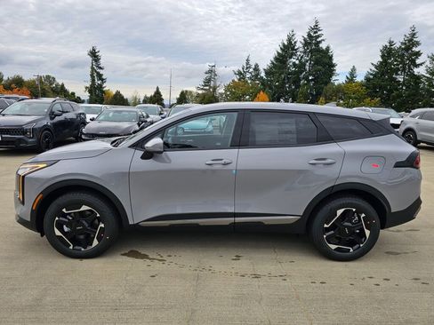 New 2026 Kia Sportage S image 8