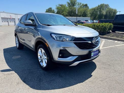 Used 2023 Buick Encore GX Preferred w/ Cold Weather Comfort Package AWD/4WD image 9