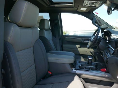 New 2026 Chevrolet Silverado 1500 ZR2 w/ Dark Appearance Package AWD/4WD image 11