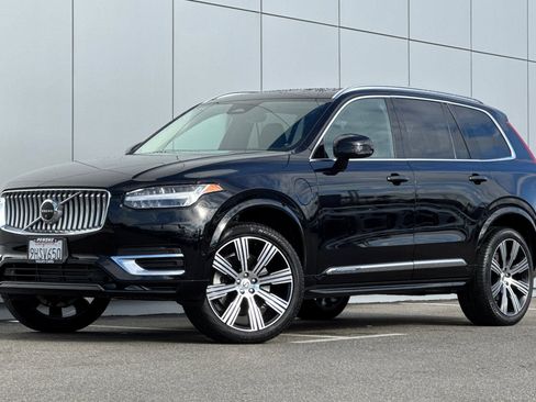 Used 2024 Volvo XC90 T8 Plus w/ Protection Package Premier image 1