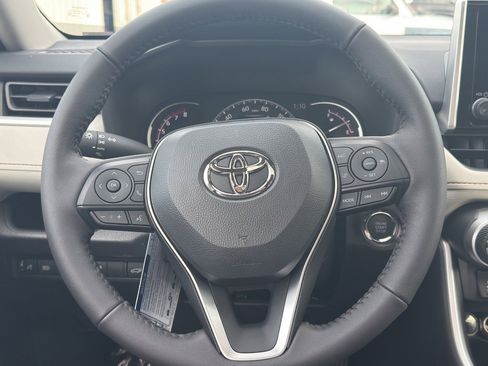New 2025 Toyota RAV4 XLE w/ Convenience Package image 26