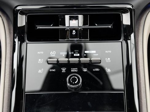 Used 2024 Porsche Panamera 4 image 20