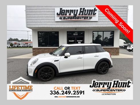 Used 2024 MINI Cooper S FWD image 1