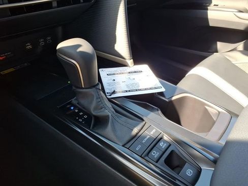 New 2026 Toyota Camry SE FWD image 14