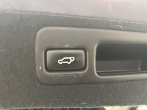 Used 2015 Lexus RX 450h AWD image 27