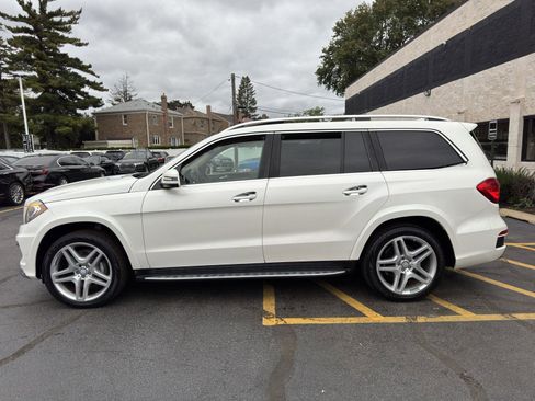 Used 2014 Mercedes-Benz GL 550 4MATIC image 18