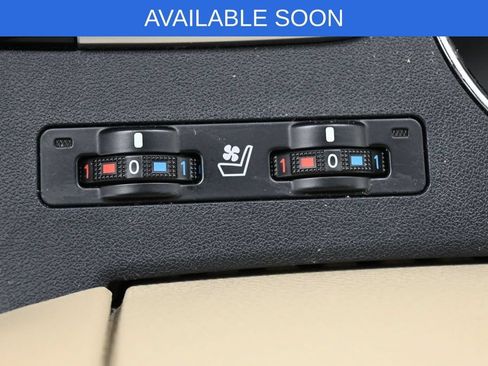 Used 2017 Toyota Highlander Limited Platinum AWD/4WD image 28