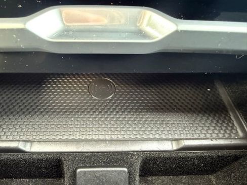 Used 2023 Land Rover Range Rover SE image 64