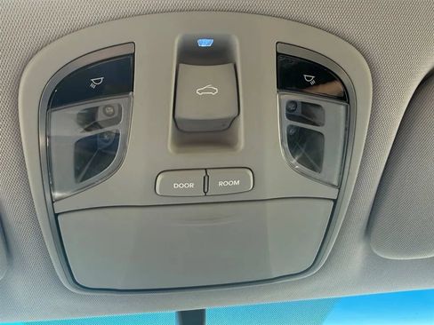 Used 2014 Hyundai Sonata Limited w/ Technology Package 05 FWD image 20