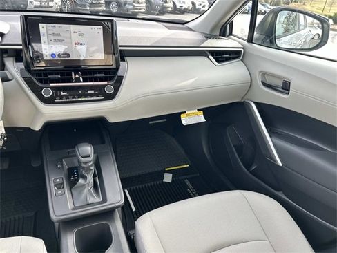 New 2026 Toyota Corolla Cross L image 15