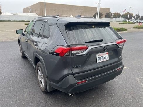 Used 2025 Toyota RAV4 XLE image 7