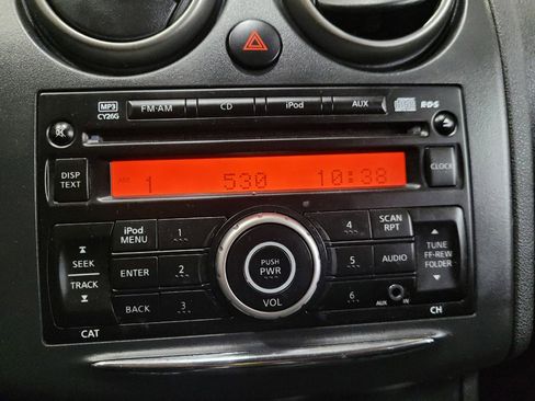 Used 2014 Nissan Rogue S AWD/4WD image 25