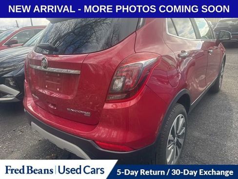 Used 2017 Buick Encore Essence image 3
