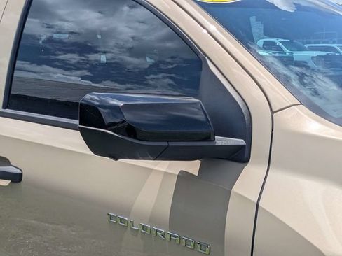 Used 2023 Chevrolet Colorado Trail Boss w/ Technology Package AWD/4WD image 10