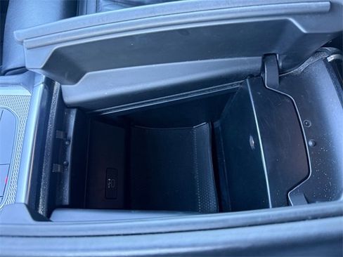 Used 2023 BMW X6 xDrive40i image 23